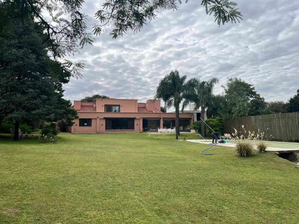 Venta Exclusiva Golf Villa Allende 1