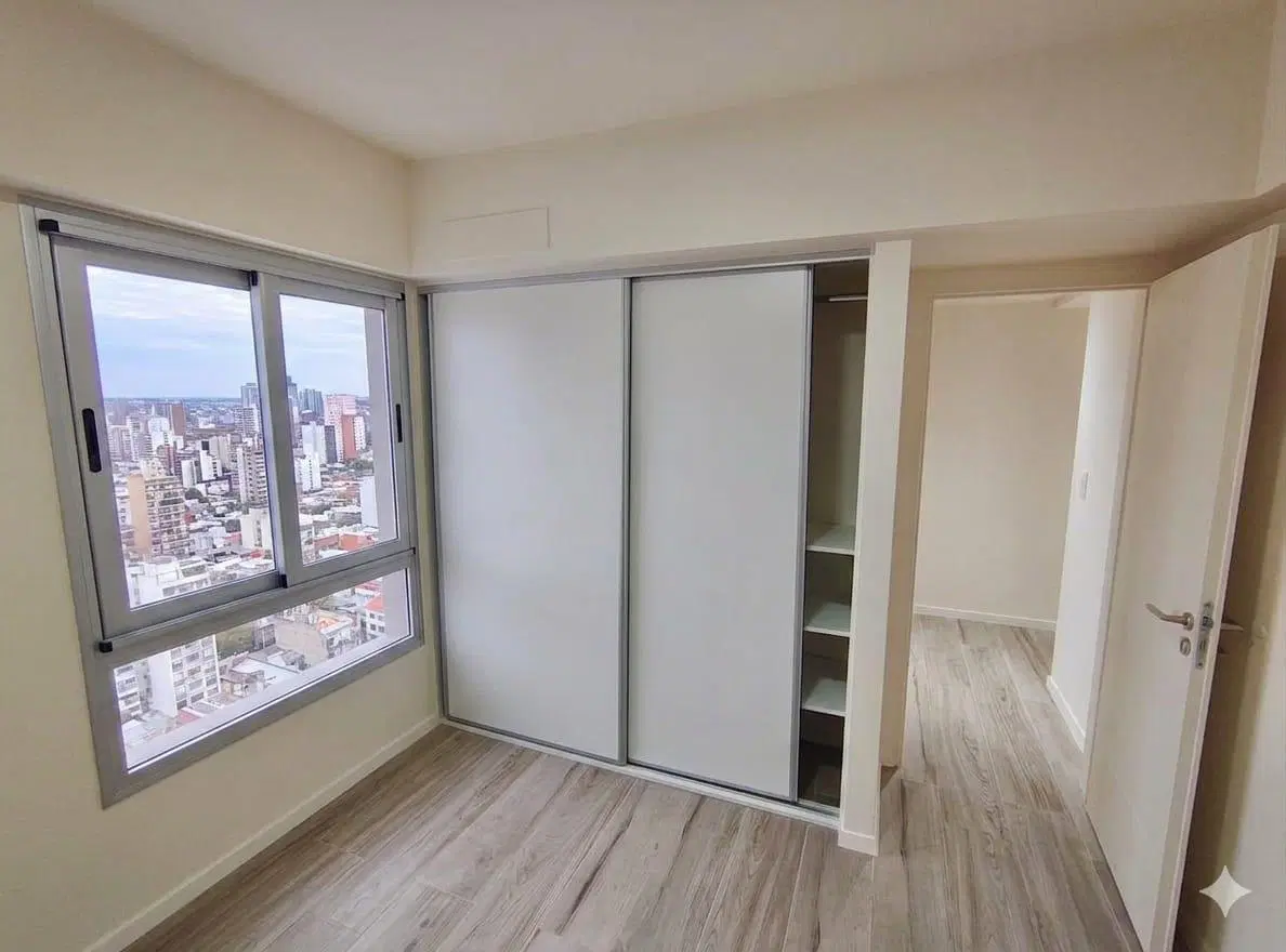 DEPARTAMENTO 1 DORMITORIO HIPOLITO IRIGOYEN 2900 ALQUILER 4