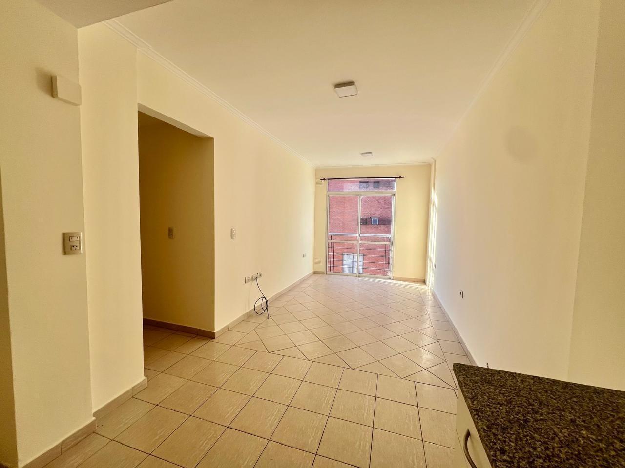 Foto de DEPARTAMENTO 2 DORMITORIOS SAN MARTIN 1700 VENTA, imagen 3