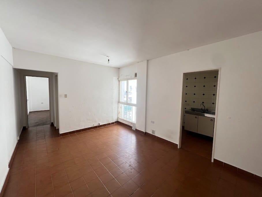 Foto de DEPARTAMENTO 1 DORMITORIO SAN MARTIN 1900 ALQUILER, imagen 1