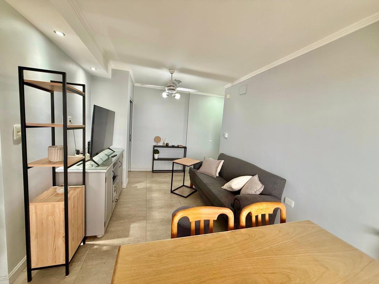 Foto de DEPARTAMENTO 1 DORMITORIO AMOBLADO, imagen 3
