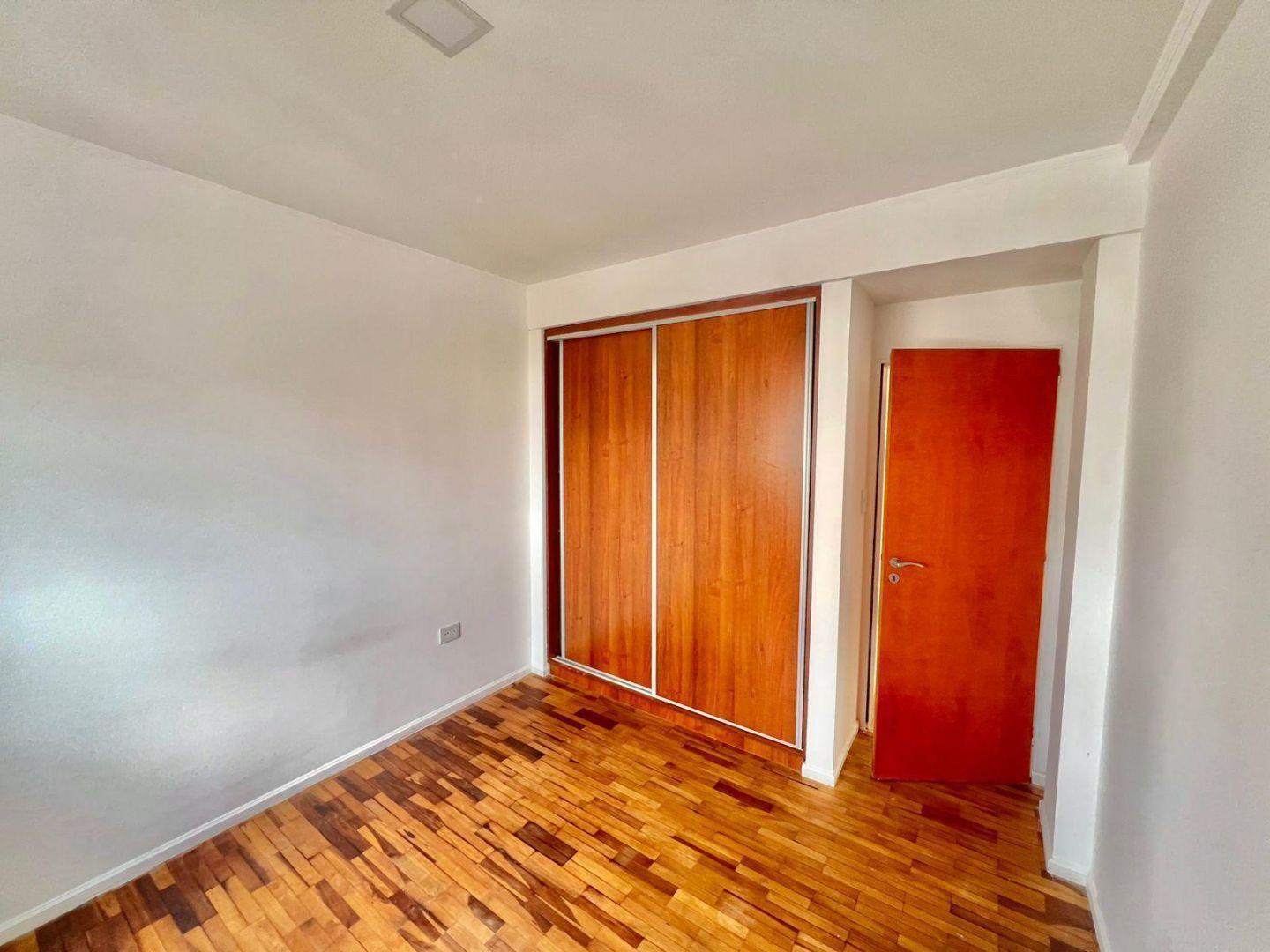 Foto de DEPARTAMENTO 2 DORMITORIOS LISANDRO DE LA TORRE 3274 ALQUILER, imagen 4