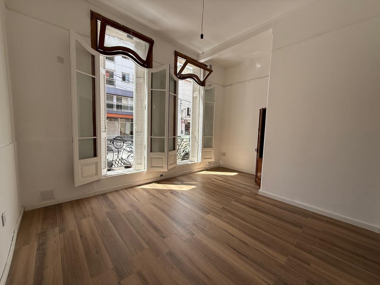 Foto de CASA CENTRICA EVA PERON 2900 VIVIENDA O COMERCIAL, imagen 4