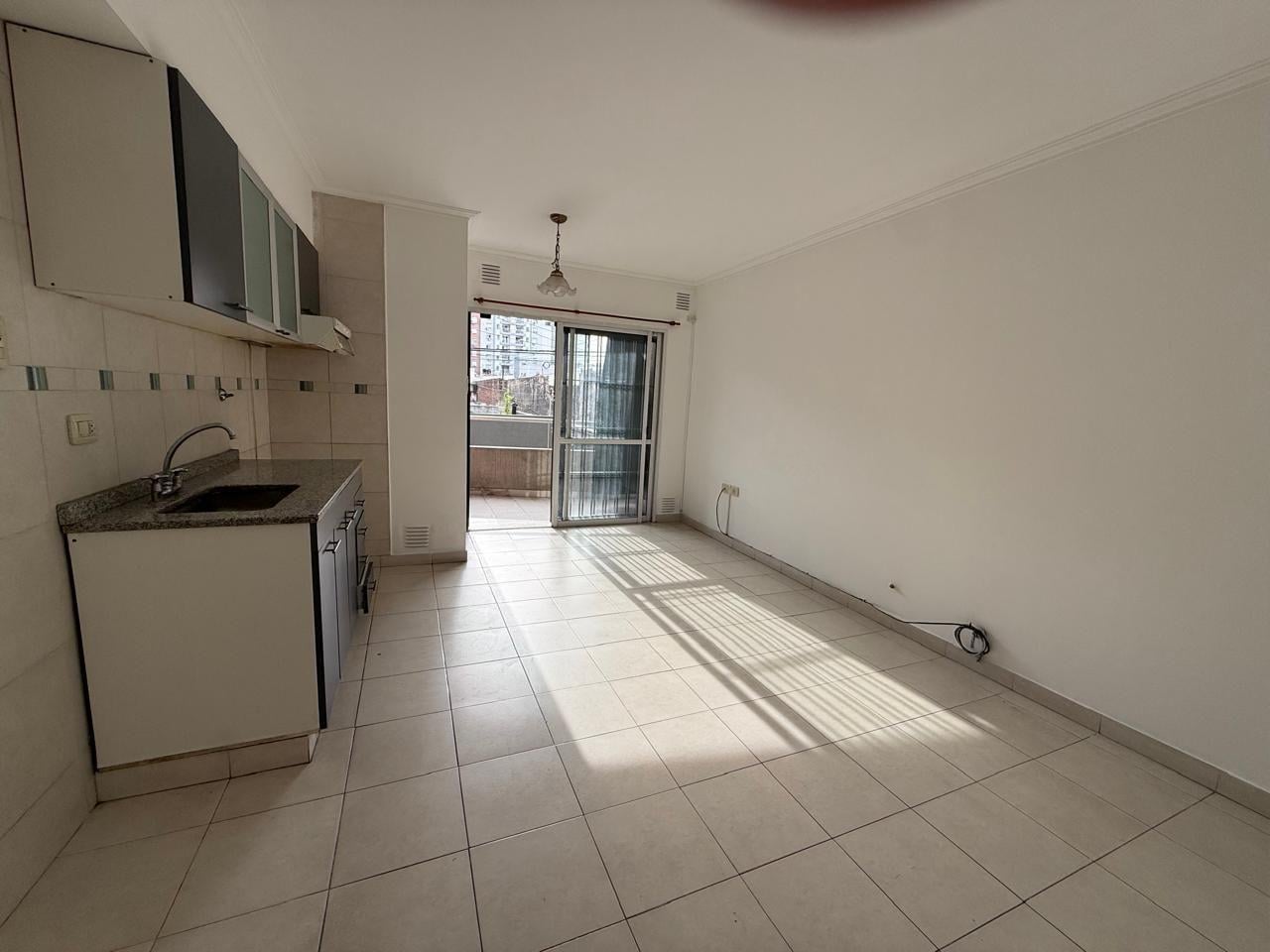 Foto de DEPARTAMENTO 1 DORMITORIO CENTRO 4 DE ENERO 2800, imagen 4