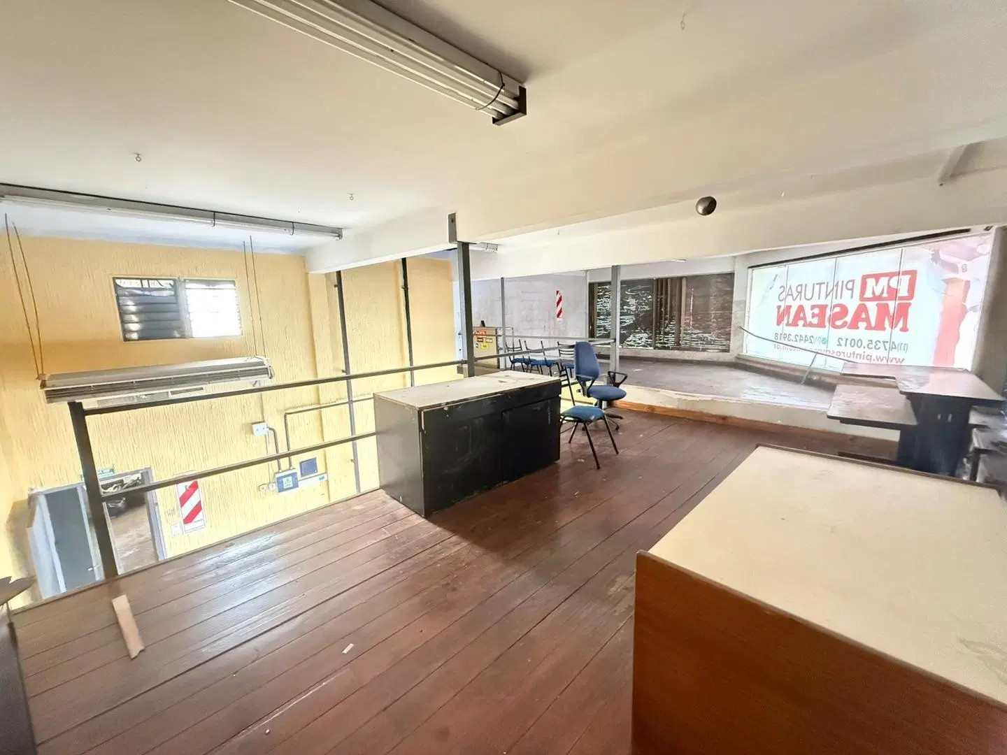 LOCAL EN ESQUINA SOBRE AV. ADER – 110 M² – MÁXIMA EXPOSICIÓN 6