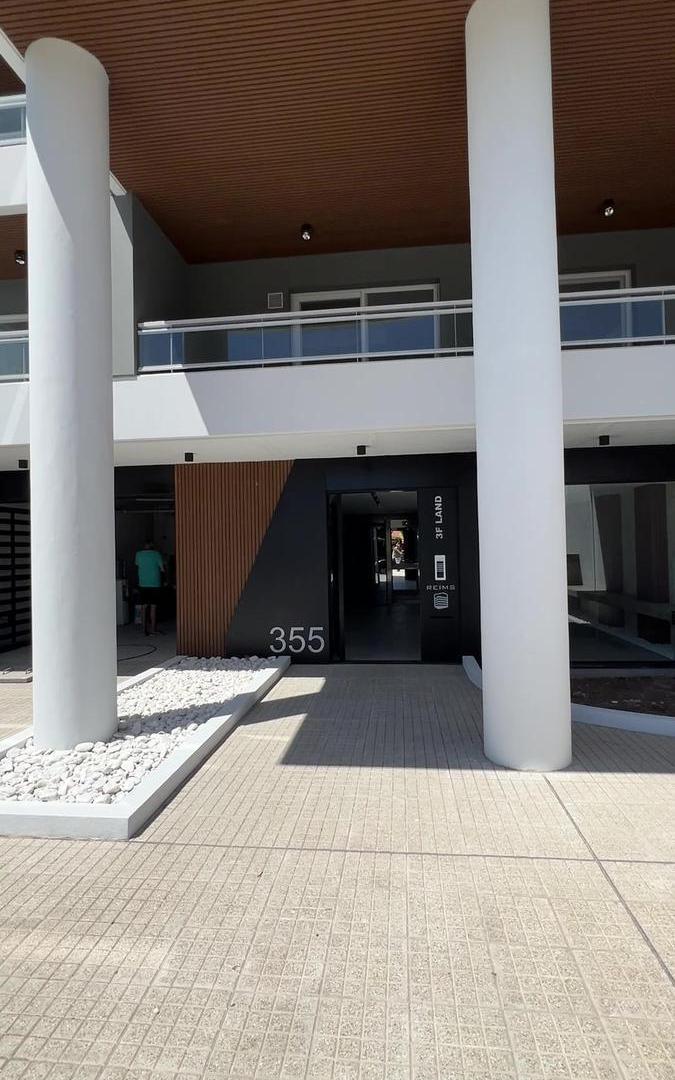 Departamento de 2 Dormitorios en venta en San Lorenzo