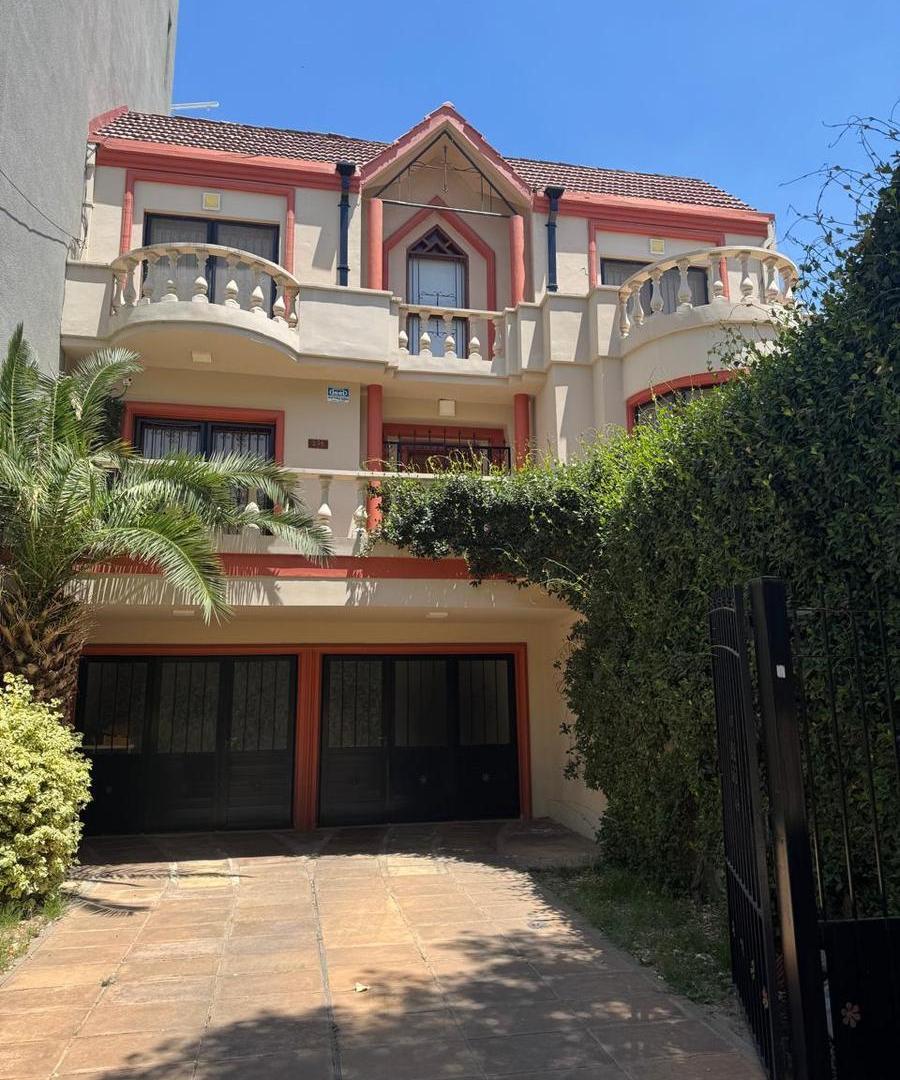 Excelente casa residencial de primer nivel