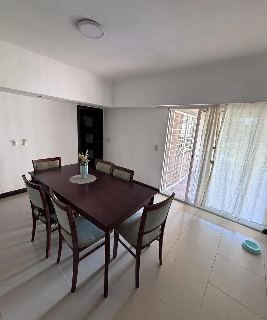 Casa de 3 Dormitorios con pileta en Ricardone. 4