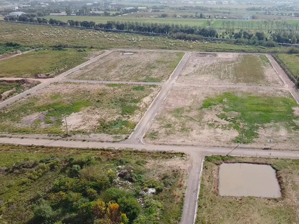 Terrenos de 300 m2 en Campo Urquiza en San Lorenzo. 1