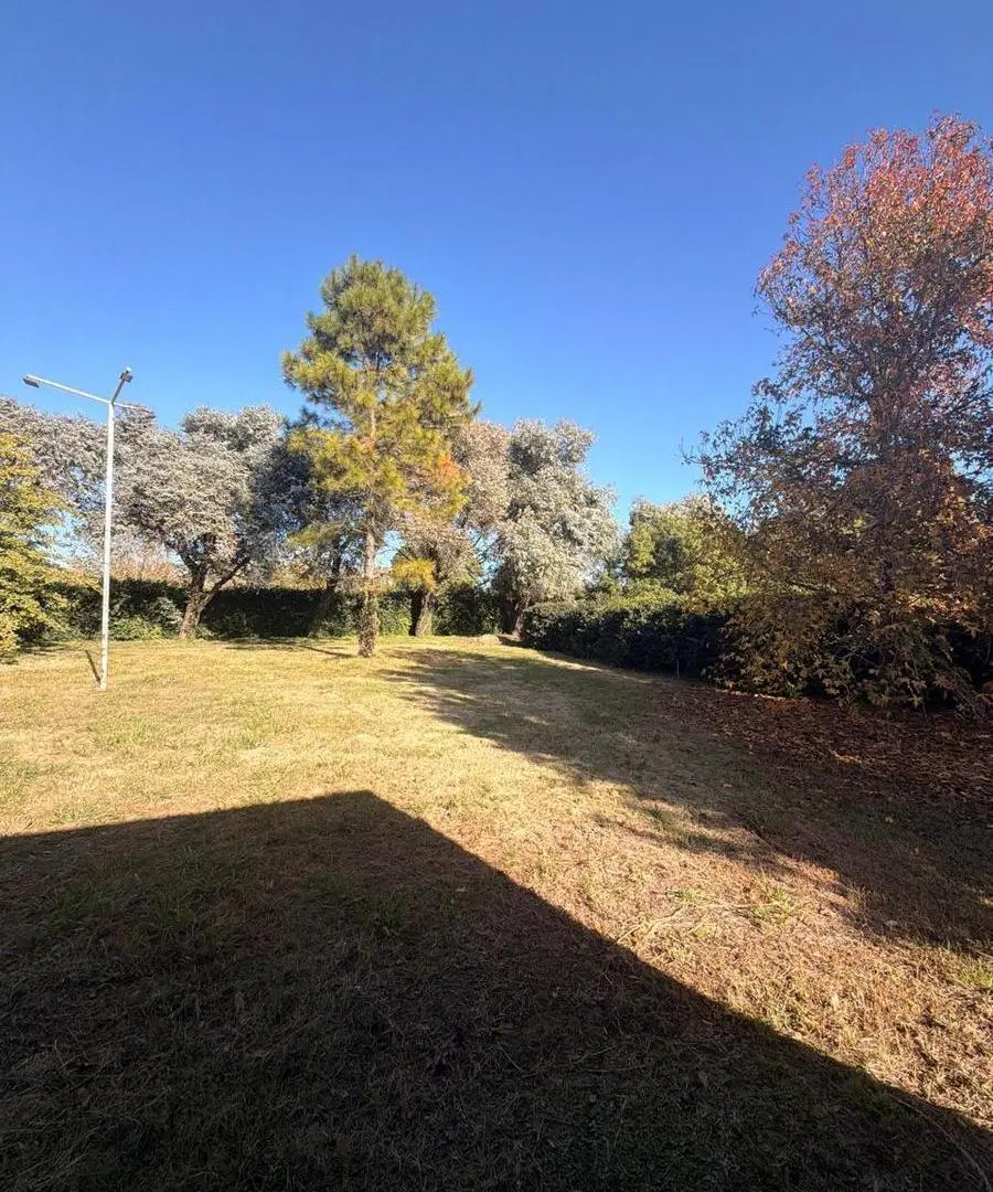Terreno en construcción en barrio cerrado Portal del Sol. 1