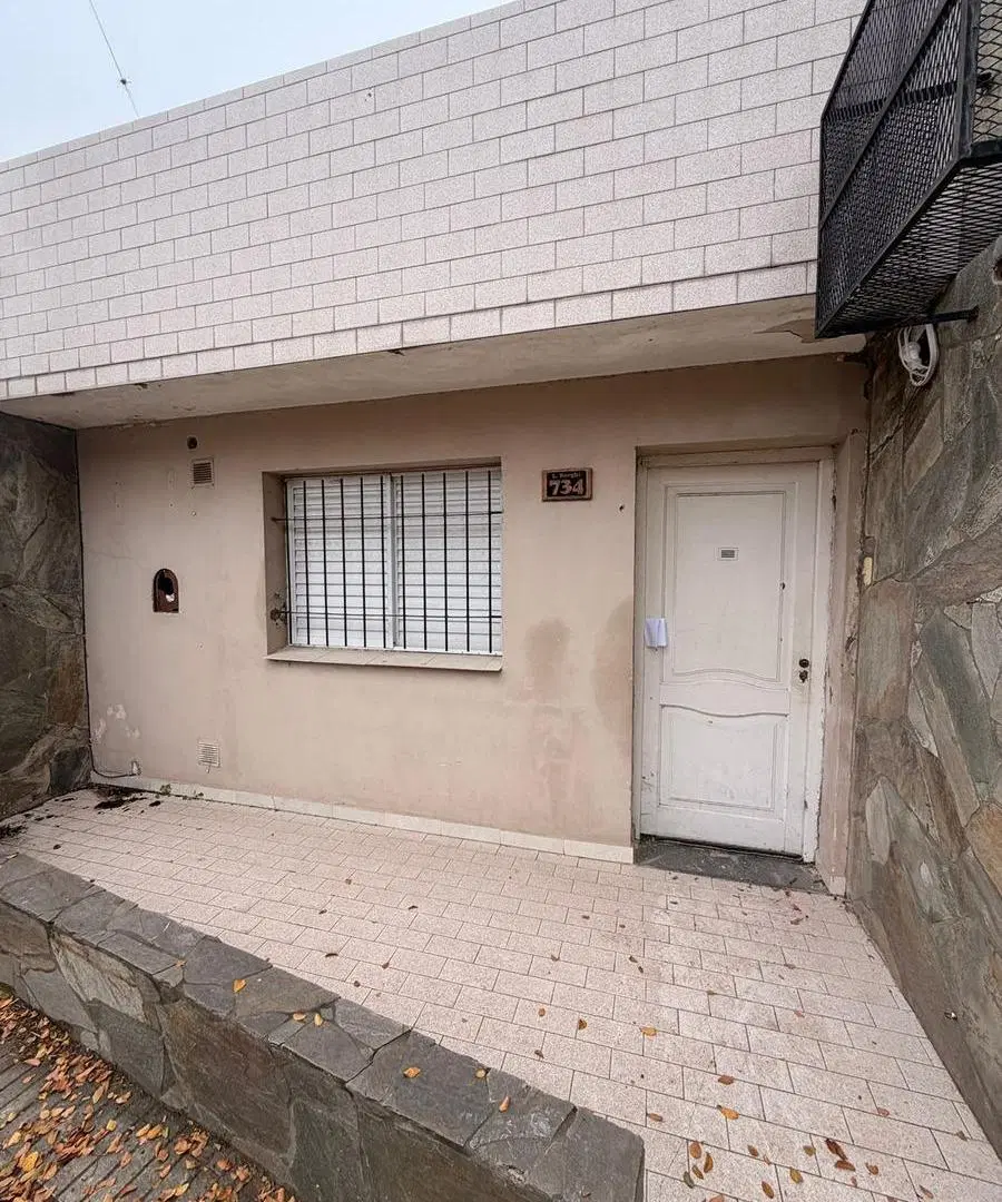 Casa en excelente ubicación en San Lorenzo 5