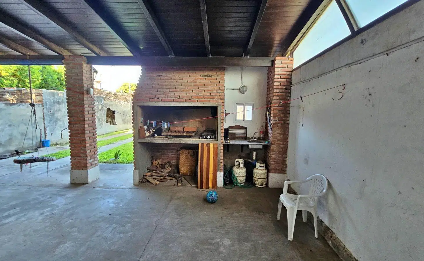 Casa en  Mandolini al 1700 5