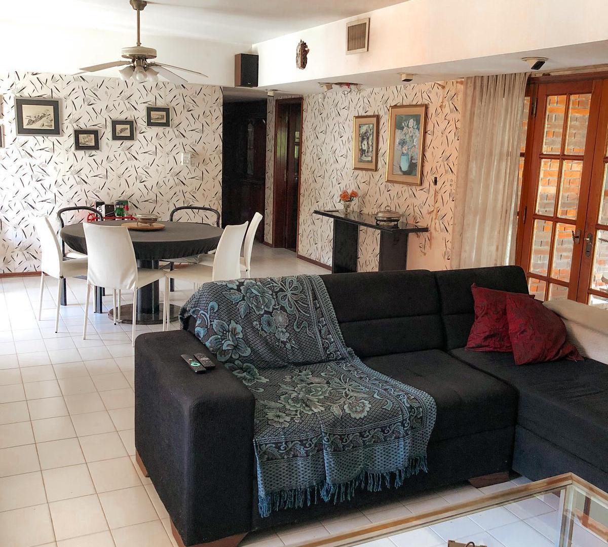 Foto de Casa de 3 Dormitorios sobre Bv. Sgto. Cabral en San Lorenzo, imagen 3