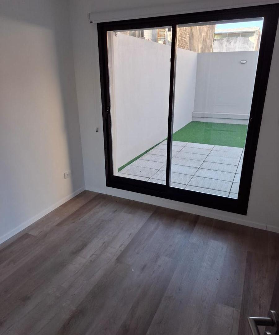 Foto de Departamento de 1 Dormitorio en centro de Rosario. Sarmiento 1547., imagen 2