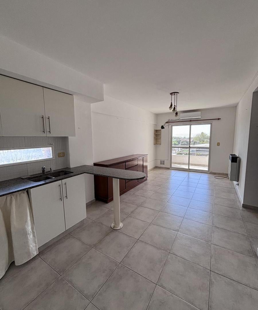 Foto de excelente oportunidad departamento en San Lorenzo, imagen 2