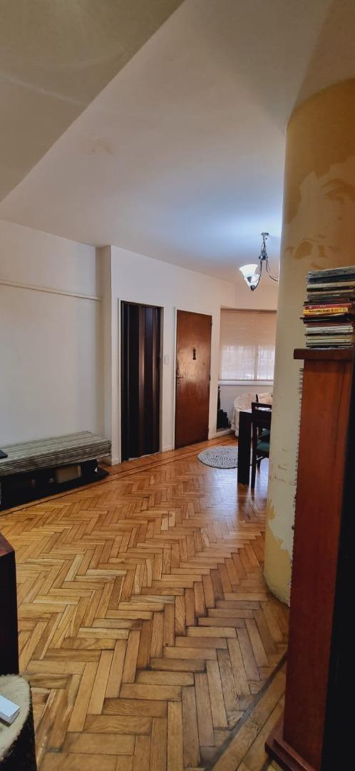 Departamento de 3 Ambientes Al Frente C/ Dep y Cochera 1