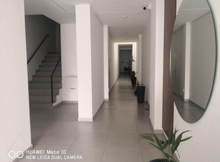 2 AMBIENTES CON terraza privada   Devoto 5