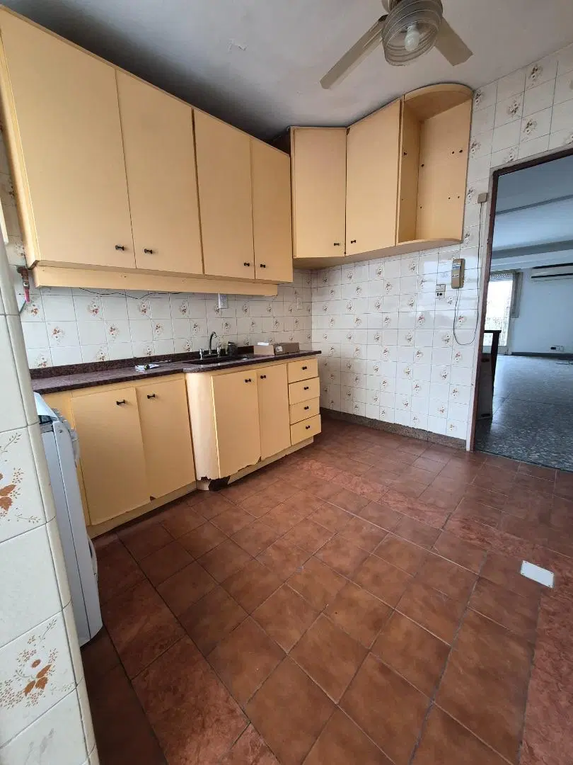 PH 4 ambientes mas terraza propia y cochera Colegiales 8