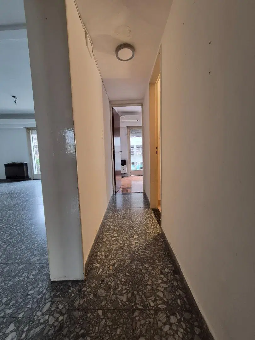 PH 4 ambientes mas terraza propia y cochera Colegiales 5