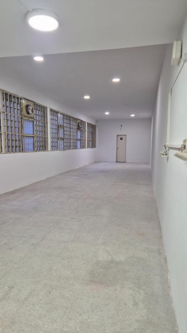 Foto de Inversión Comercial 621 m² Monserrat Financiación Directa, imagen 4
