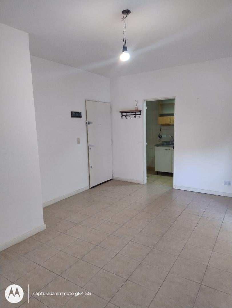 Foto de Departamento dos ambientes con cochera!!, imagen 2
