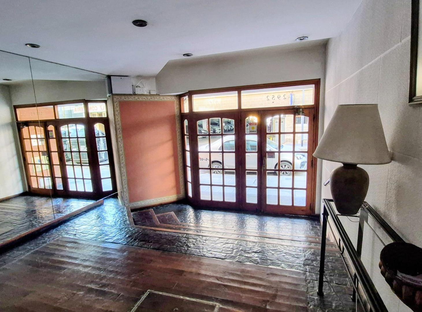 Foto de Venta 3 ambientes Belgrano con patio, imagen 3