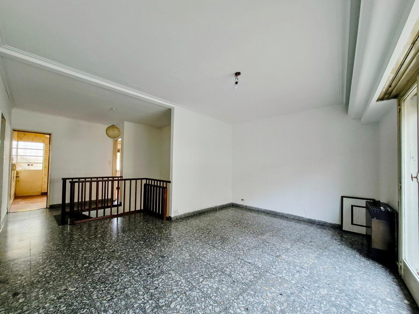 Foto de Al frente con cochera Terraza propia Colegiales, imagen 3