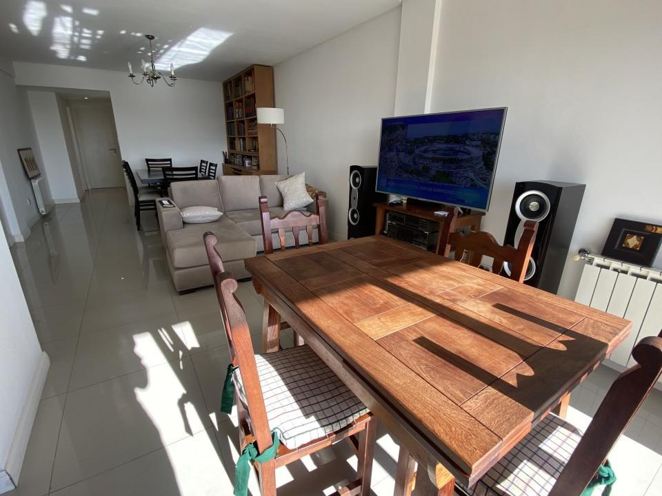 Semipiso 3 Amb. Balcón. Cochera. Vista Abierta. Vista Al Mar. Bvd. Golf. 4