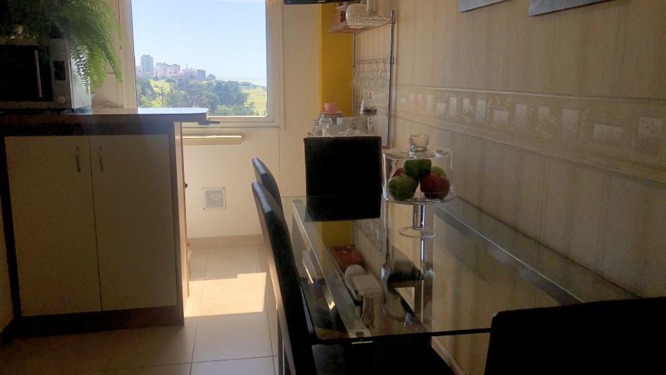 Departamento. 3 Amb. Reciclado. Piso Alto. Vista Abierta. Soleado. Zona Puerto. 1