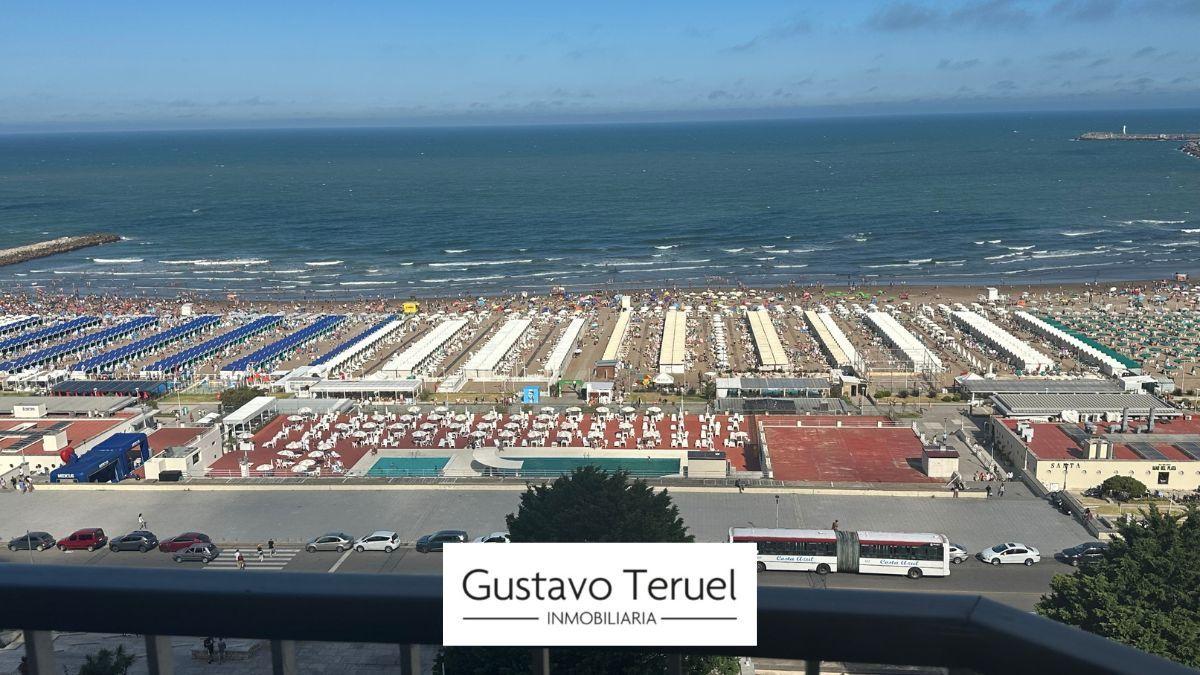 Maral 45. Departamento. 2 ambientes. Vista al Mar. Piso alto. Cochera. Playa Grande.