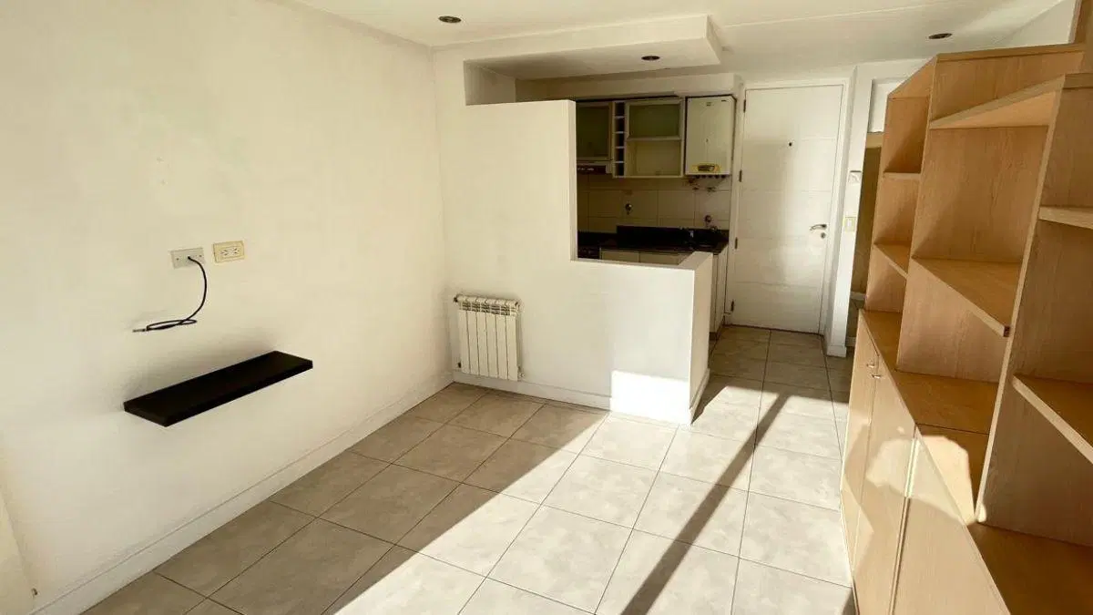 Departamento en alquiler 24 meses. Monoambiente con cochera. 3