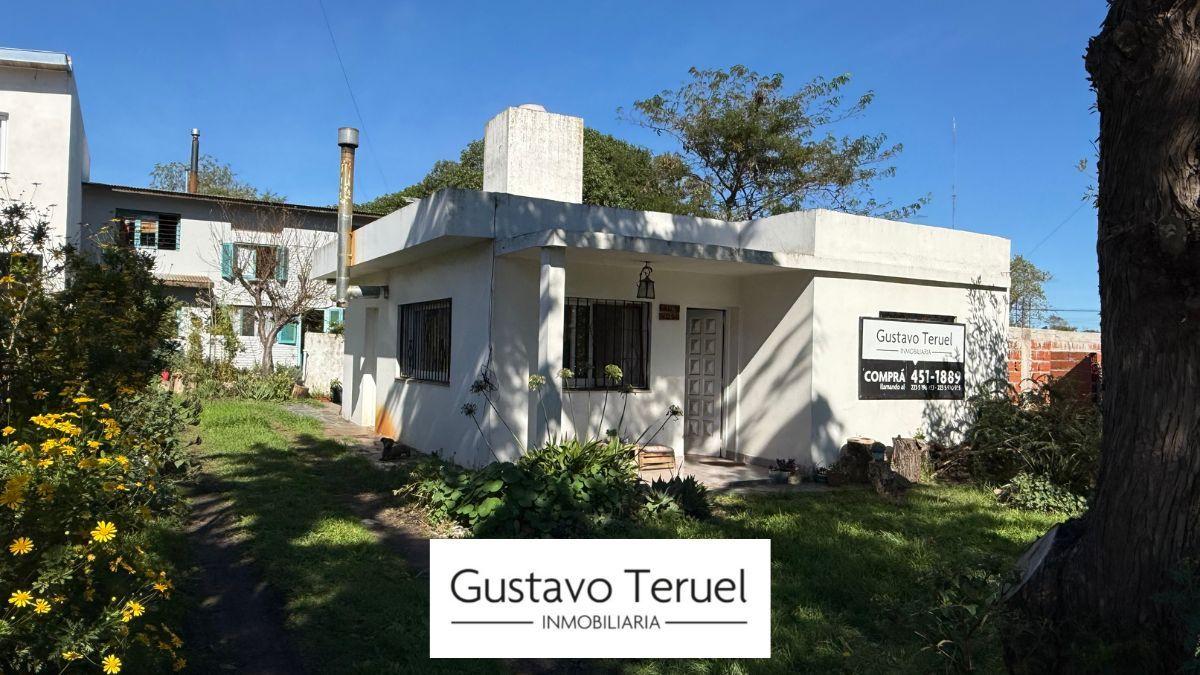 Dos viviendas independientes a 700 metros del mar en Los Acantilados.
