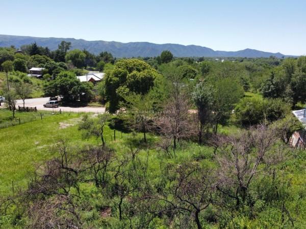 Lote en Venta con Excelente Ubicación | B° Santa Mónica | Santa Rosa de Calamuchita 3