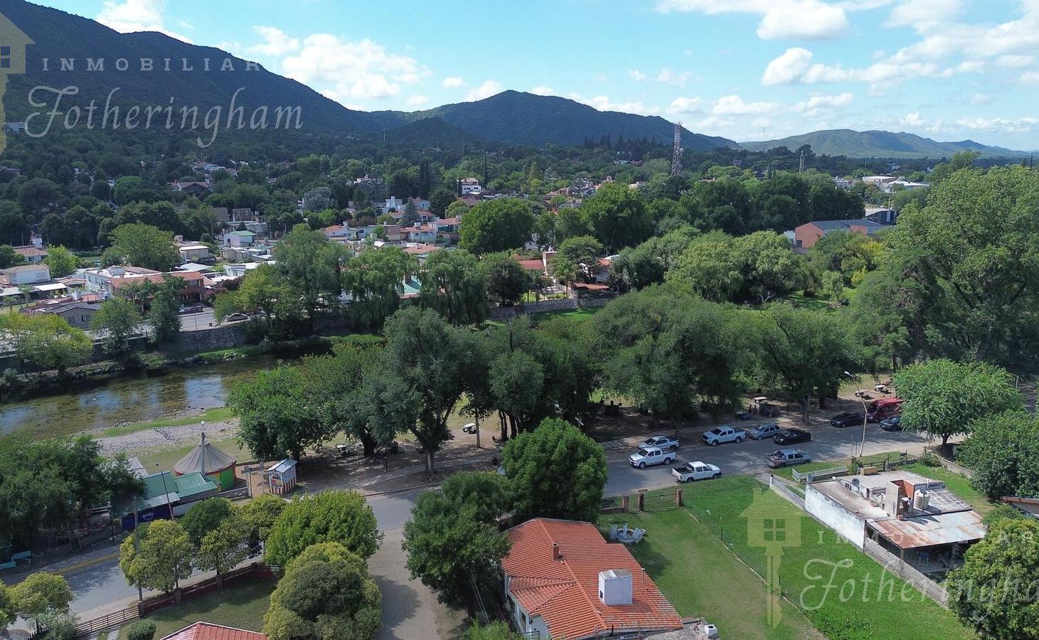 OPORTUNIDAD ÚNICA EN VILLA SANTARELLI | CASA FRENTE AL RIO|  SANTA ROSA DE CALAMUCHITA | ESCRITURA I