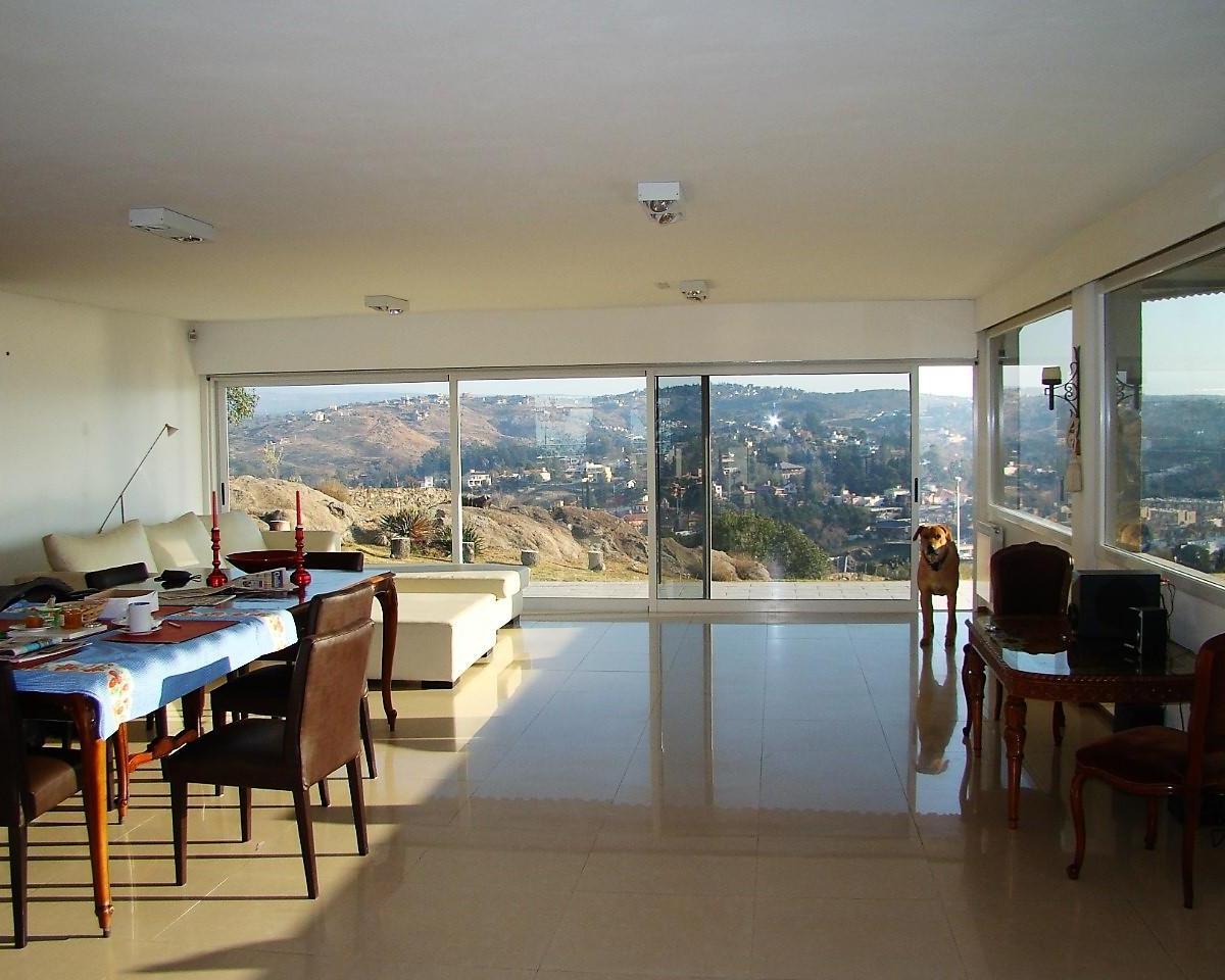 Villa del Lago. Lujoso Chalet con La Mejor Vista del Lago 1