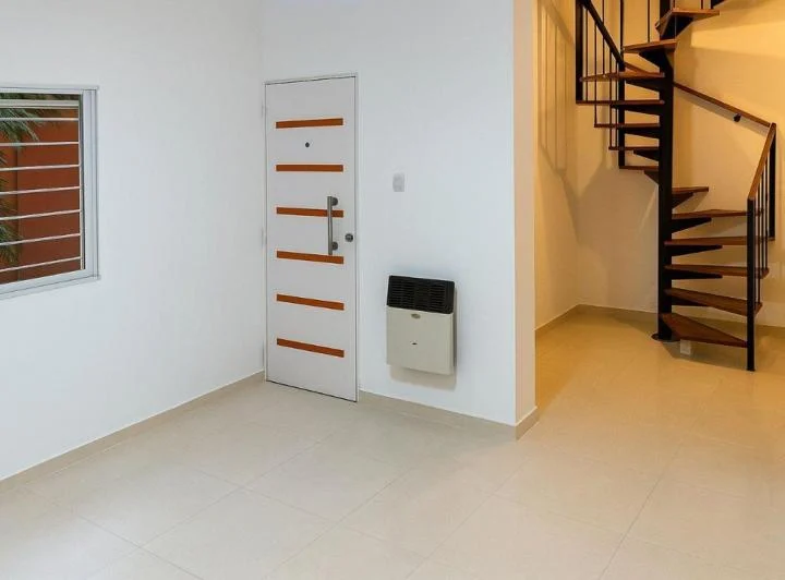Venta Casa 5 amb Villa Tesei Apto 1