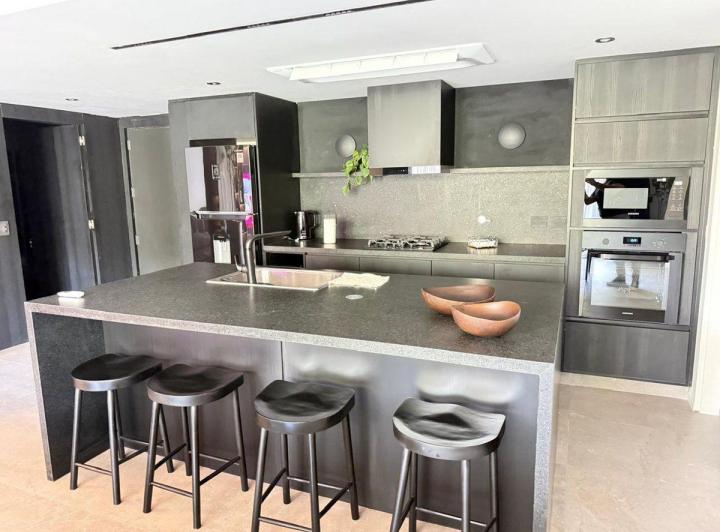 Venta LOFT AMOBLADO Complejo Vie/Vert con cochera 3