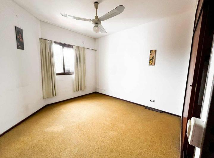 Casa en Venta en Hurlingham - Excelente renta! 3