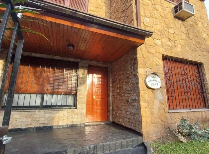 Venta casa Pablo Podestá 5 ambientes dos plantas 1