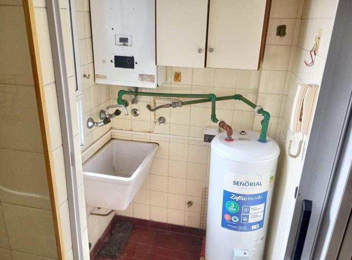 VENTA DPTO 4 AMB CON COCHERA, PARQUE AVELLANEDA 4
