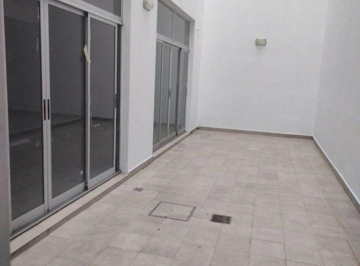 Alquiler Local comercial exelente ubicacion 4