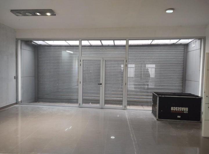 Alquiler Local comercial exelente ubicacion 2
