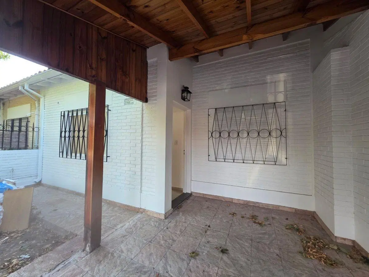 VENTA PH  3 AMB CON PATIO EN CIUDAD JARDÍN 5