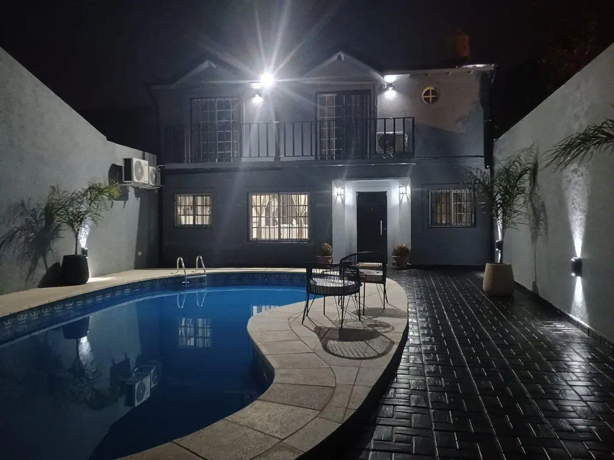 Venta casa 5 amb - quincho y pileta - San Fernando 5