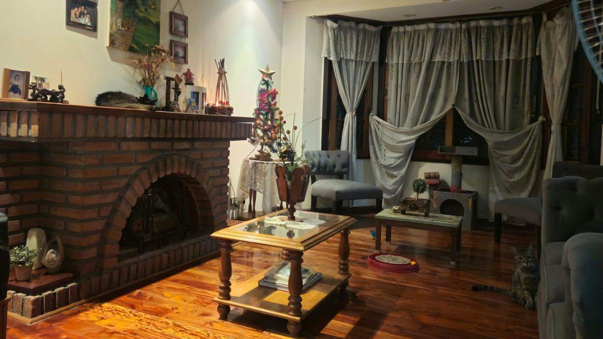 Venta PH tipo Casa c/parque y pileta. Haedo