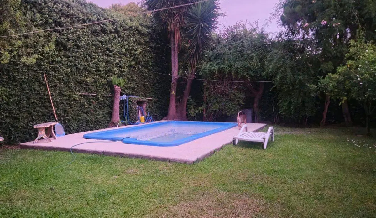 Venta PH tipo Casa c/parque y pileta. Haedo 3