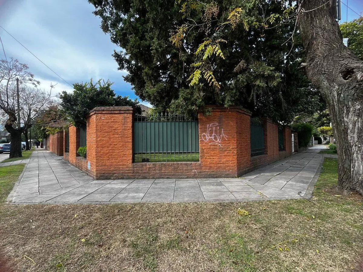 Venta Chalet Hurlingham - Excelente . Nuevo Valor 5