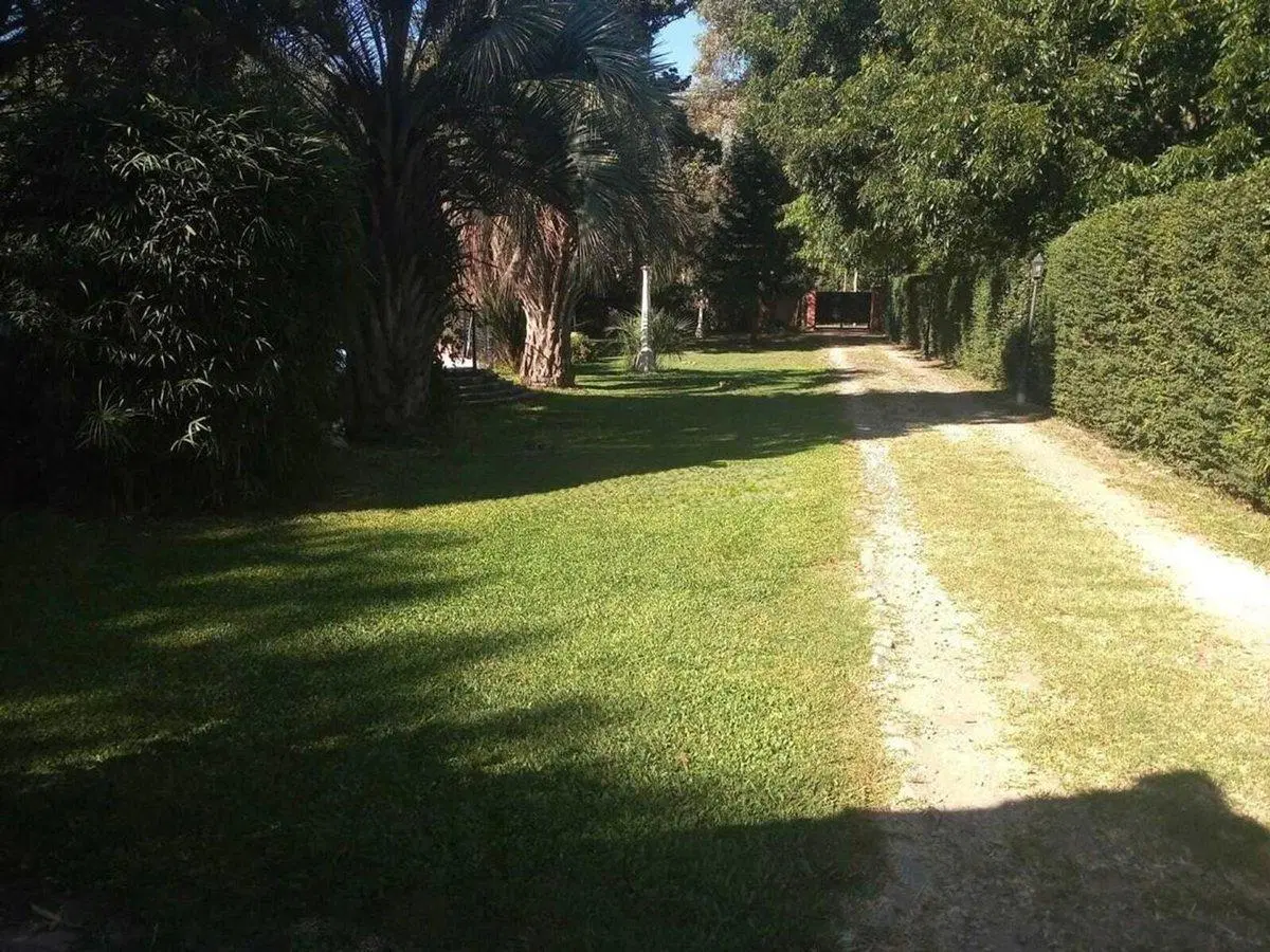 CASA QUINTA 4 AMBIENTES, QUINCHO Y PILETA 2