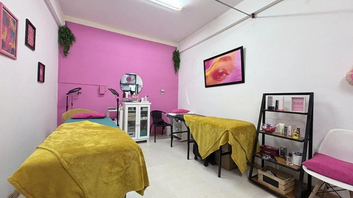 Venta local en Galeria Haedo centro 3