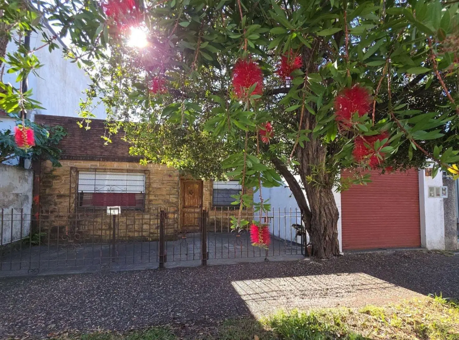 VENTA CASA 3 AMB c/PARQUE A RECICLAR - PALOMAR 3